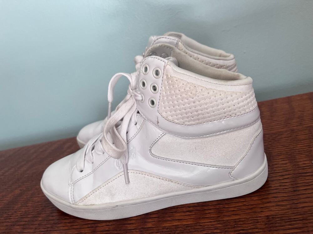 Pastry Women’s High Top Sneakers Size 7